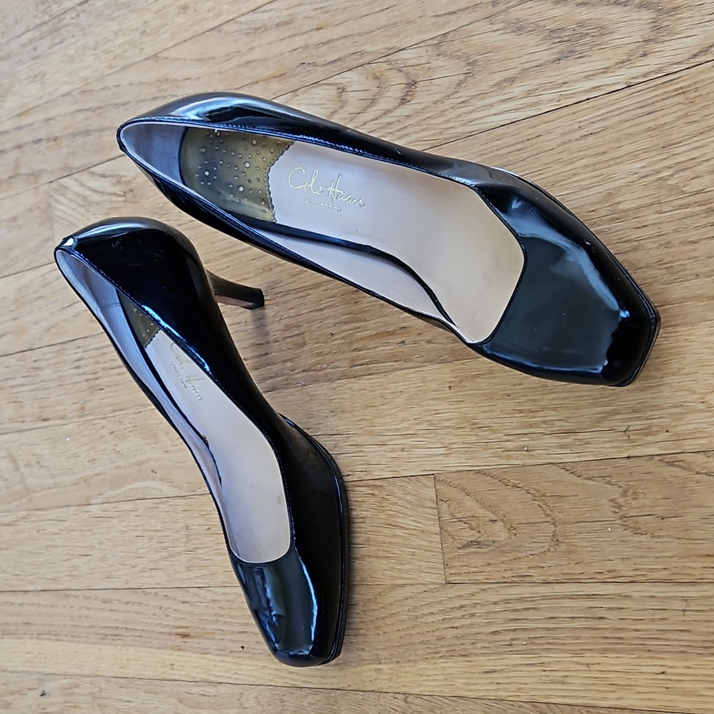Cole Haan Black Leather Medium Pump D21985 9